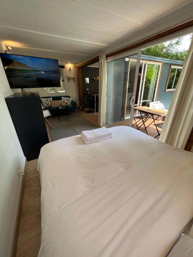 Superbe Cabane Jacuzzi Jardin Clim Wifi Parking Meyreuil Exterior foto